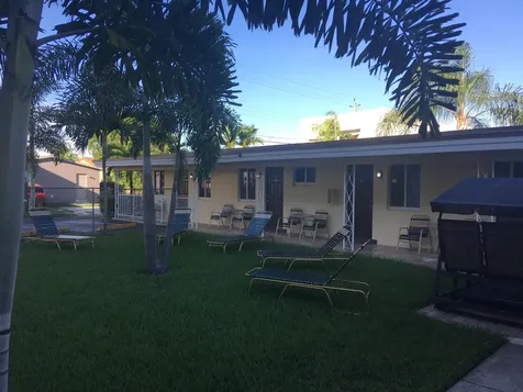 1743 Rodman Street Hollywood FL 33020