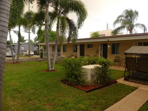 1743 Rodman Street Hollywood FL 33020