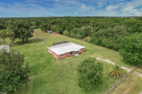 7346 NW 93rd Court Okeechobee FL 34972