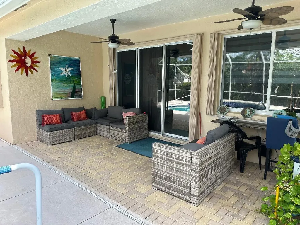 9660 Egret Chase Lane West Palm Beach FL 33411