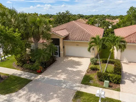 9660 Egret Chase Lane West Palm Beach FL 33411