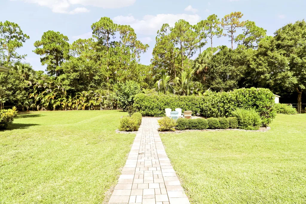 15421 110th Avenue N Jupiter FL 33478