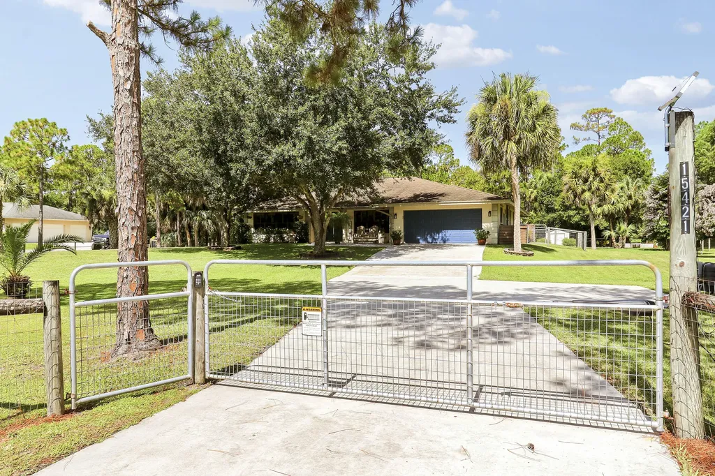 15421 110th Avenue N Jupiter FL 33478