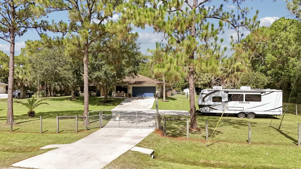 15421 110th Avenue N Jupiter FL 33478