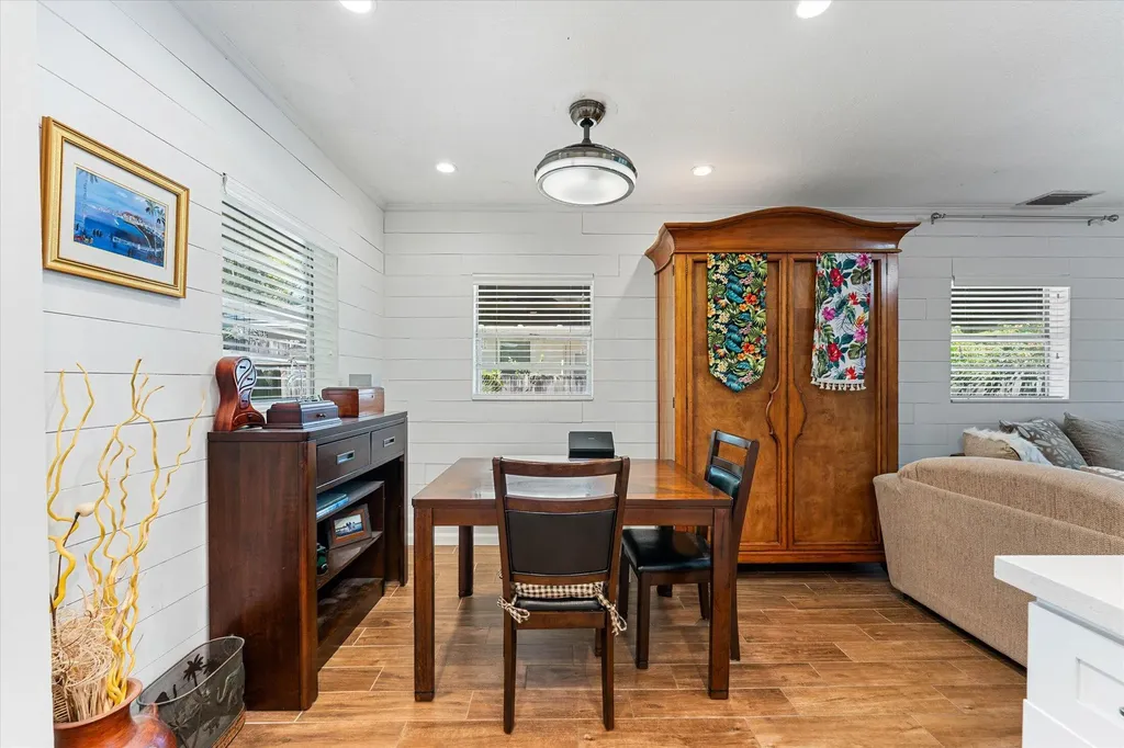 4880 Lincoln Road Delray Beach FL 33445