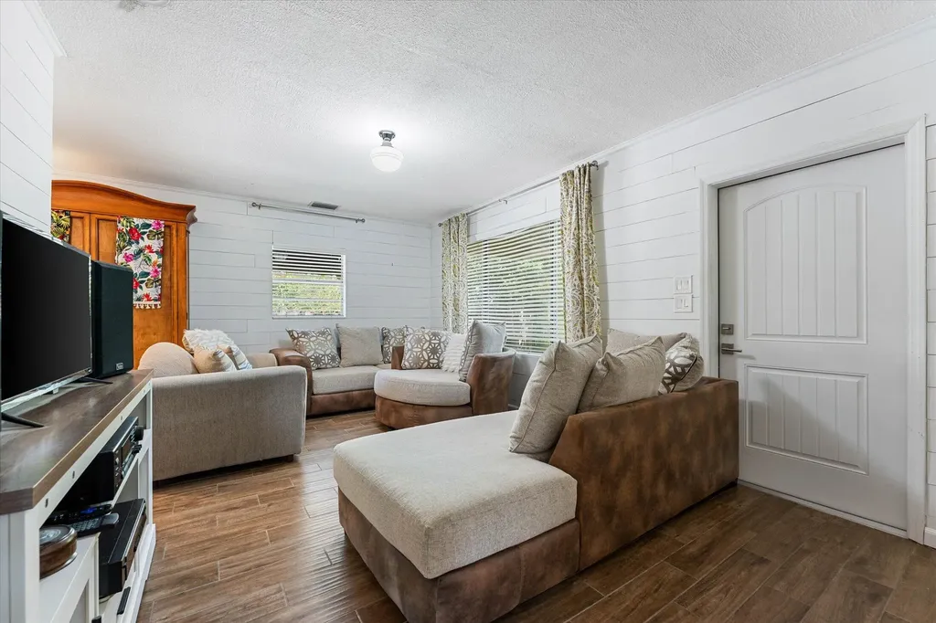 4880 Lincoln Road Delray Beach FL 33445
