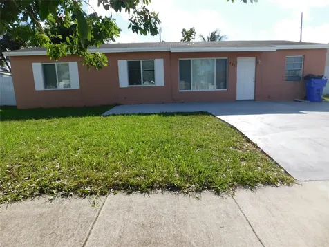 1511 SW 63rd Avenue North Lauderdale FL 33068