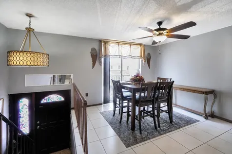1067 W 43rd Place Hialeah FL 33012