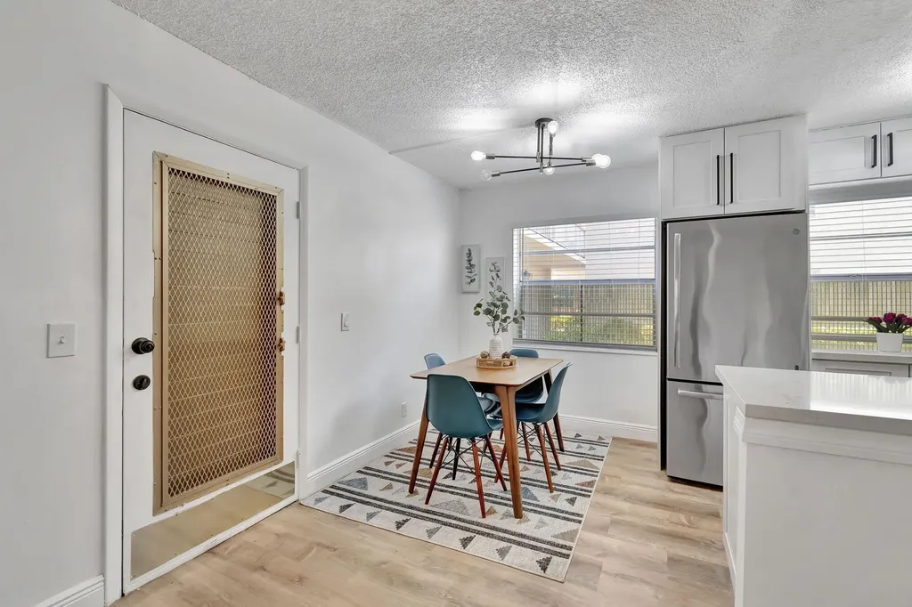 52 Burgundy B Delray Beach FL 33484