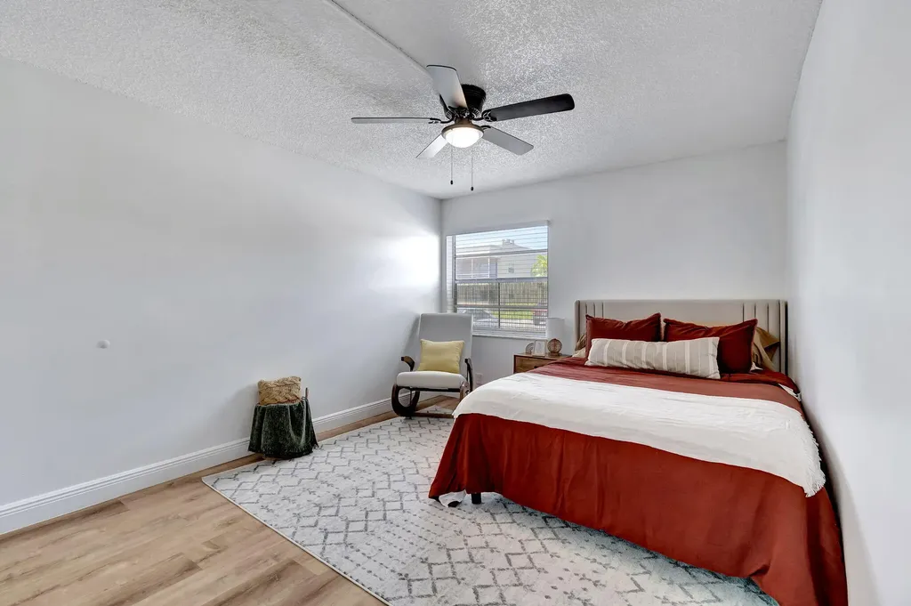52 Burgundy B Delray Beach FL 33484