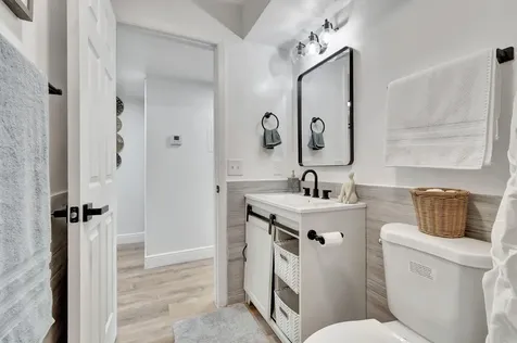 52 Burgundy B Delray Beach FL 33484