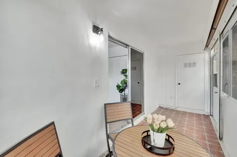 52 Burgundy B Delray Beach FL 33484