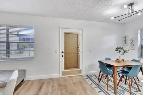 52 Burgundy B Delray Beach FL 33484