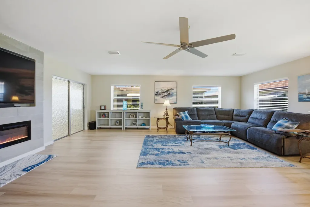 6125 Stanley Lane Delray Beach FL 33484