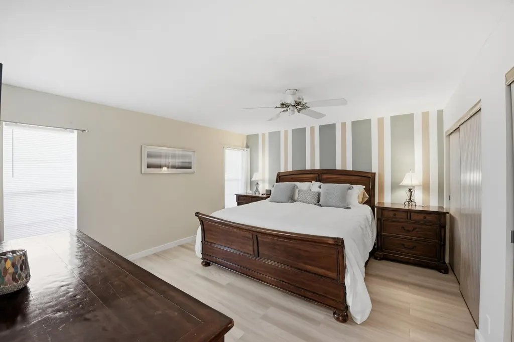 6125 Stanley Lane Delray Beach FL 33484