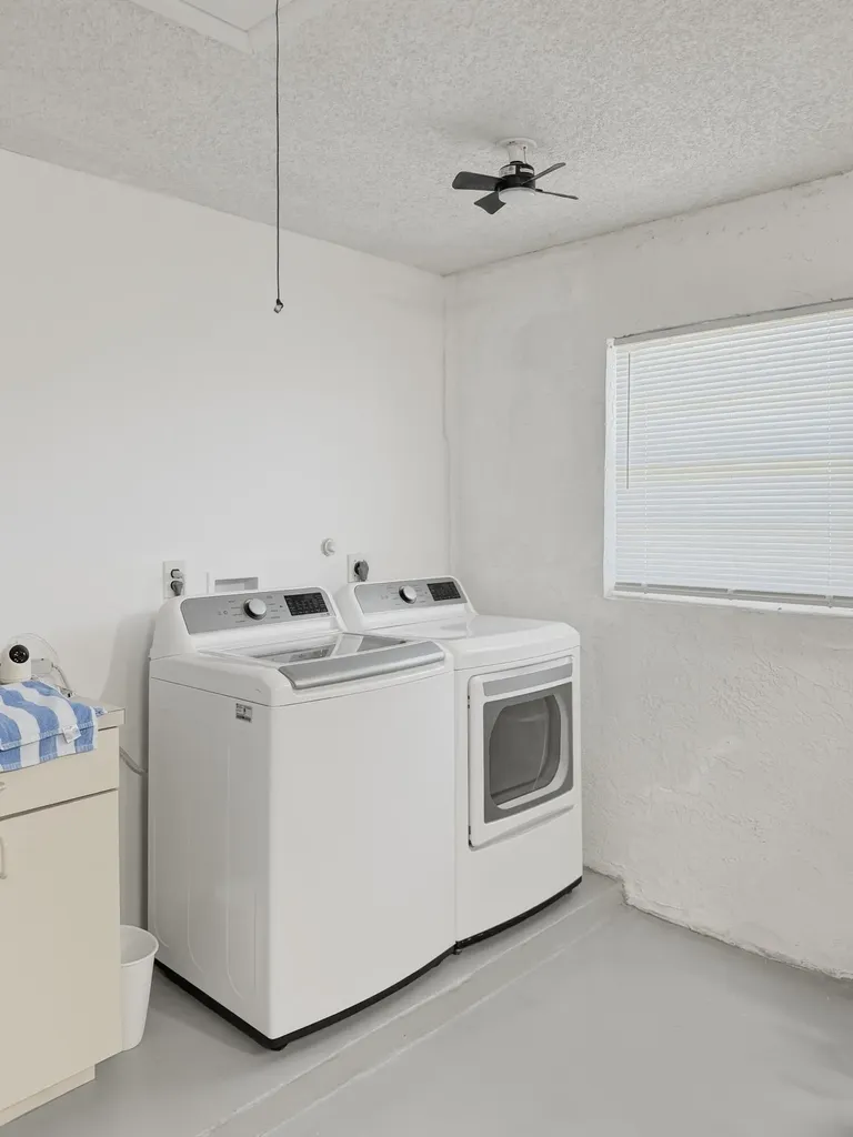 6125 Stanley Lane Delray Beach FL 33484