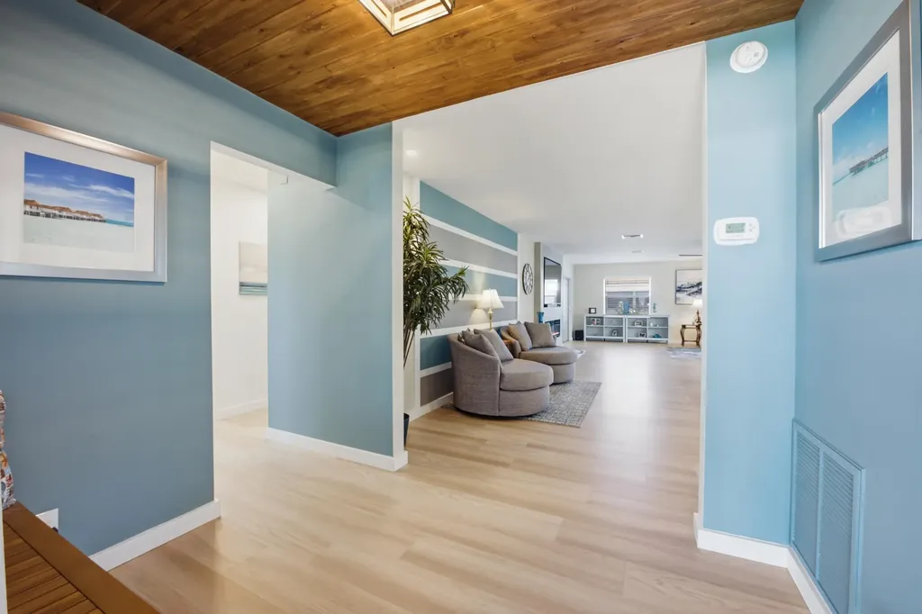 6125 Stanley Lane Delray Beach FL 33484