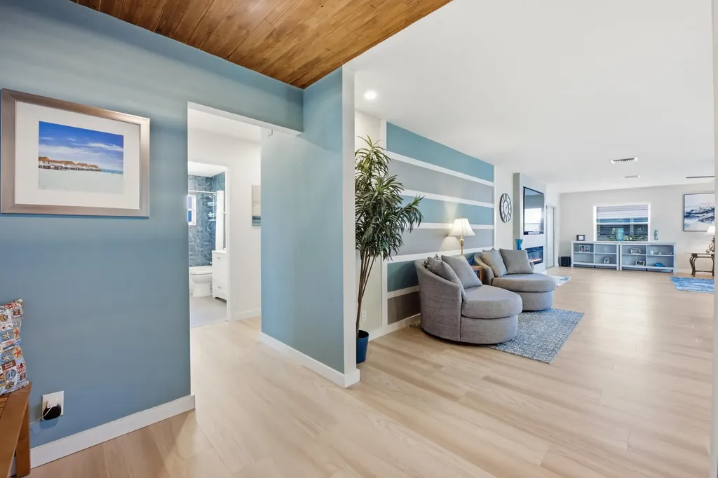 6125 Stanley Lane Delray Beach FL 33484