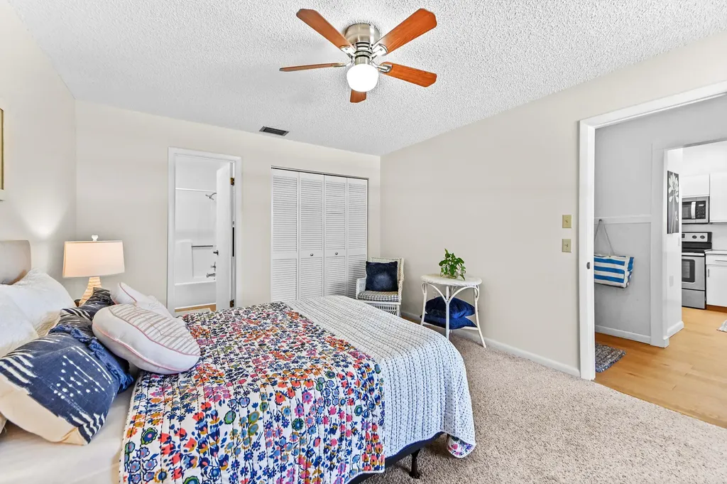 8259 SE Croft Circle Hobe Sound FL 33455