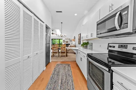 8259 SE Croft Circle Hobe Sound FL 33455
