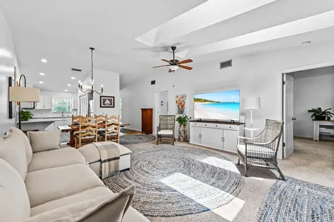 8259 SE Croft Circle Hobe Sound FL 33455