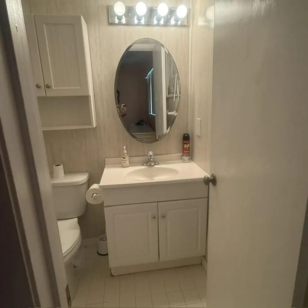 197 Lake Susan Lane West Palm Beach FL 33411