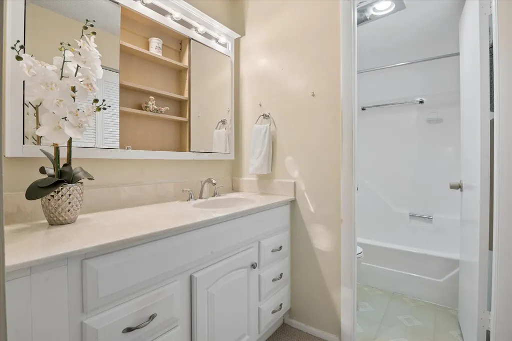 473 Lake Frances Drive West Palm Beach FL 33411
