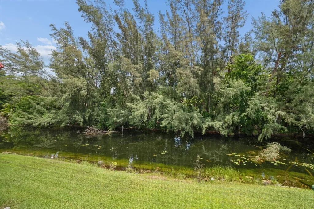 473 Lake Frances Drive West Palm Beach FL 33411