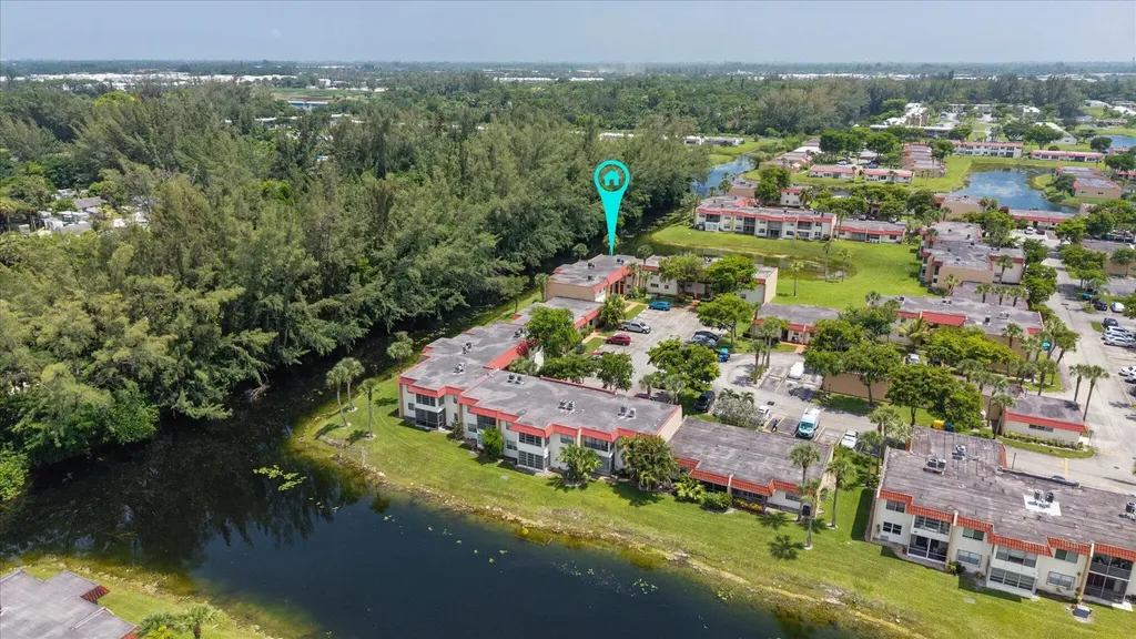 473 Lake Frances Drive West Palm Beach FL 33411