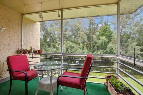 473 Lake Frances Drive West Palm Beach FL 33411