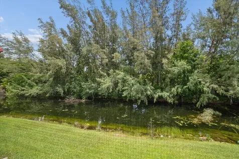 473 Lake Frances Drive West Palm Beach FL 33411