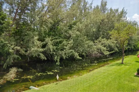 473 Lake Frances Drive West Palm Beach FL 33411