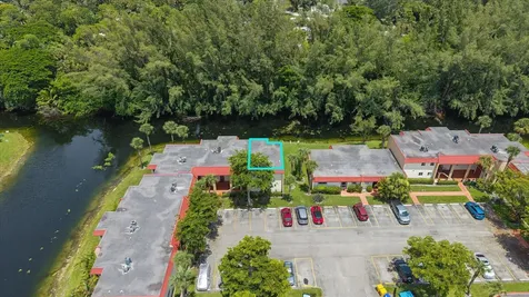 473 Lake Frances Drive West Palm Beach FL 33411
