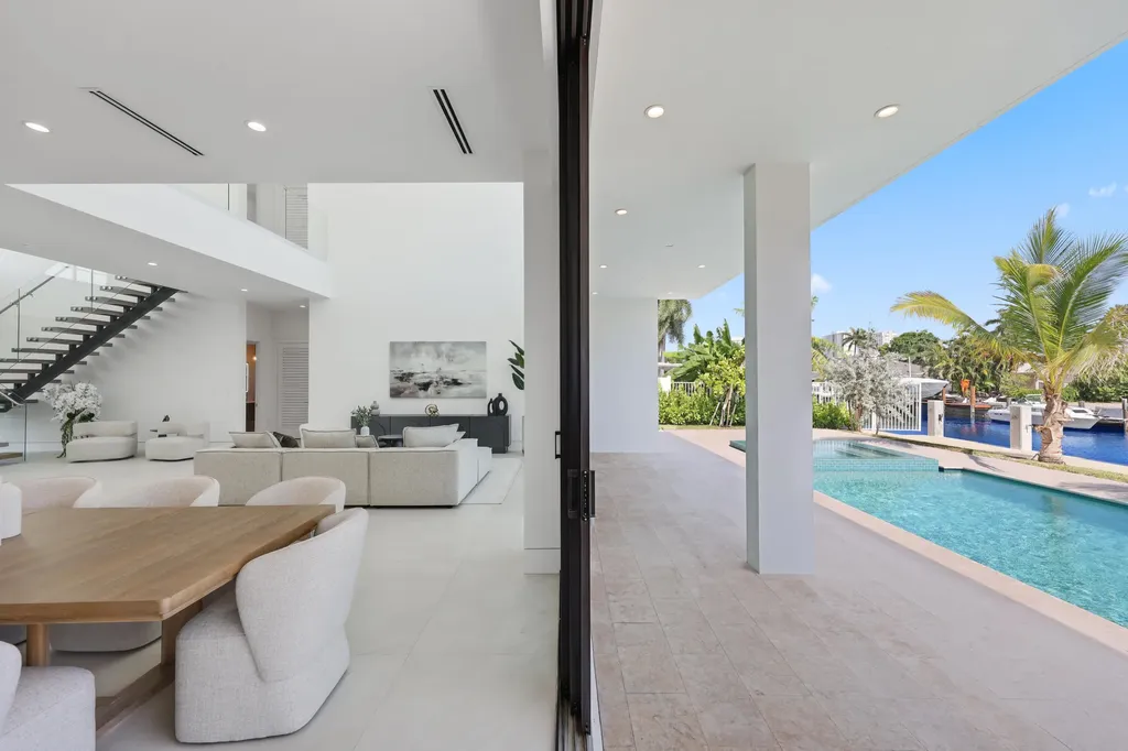 2612 NE 4th Street Pompano Beach FL 33062