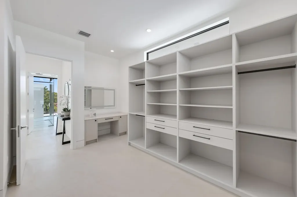 2612 NE 4th Street Pompano Beach FL 33062