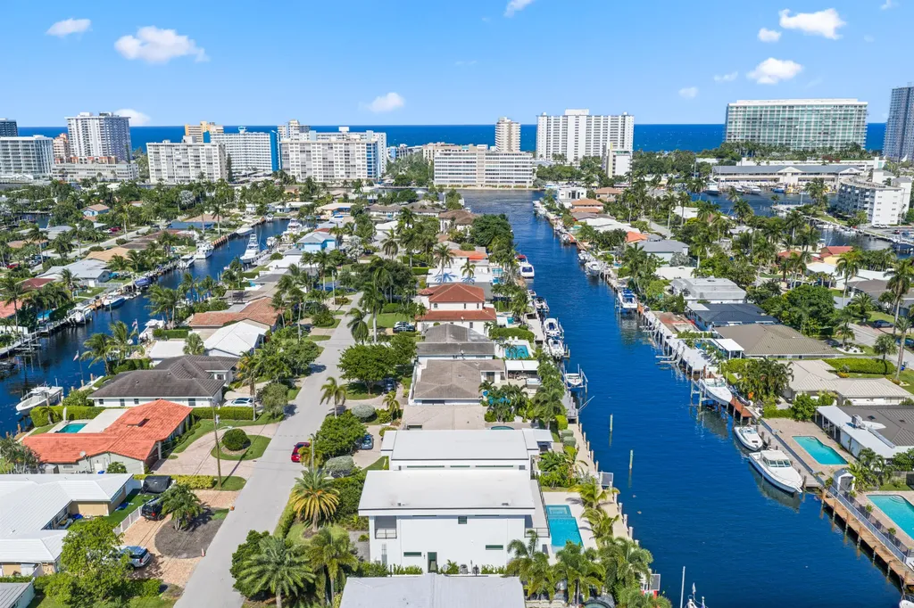2612 NE 4th Street Pompano Beach FL 33062