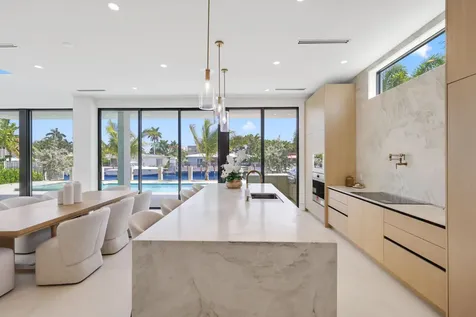 2612 NE 4th Street Pompano Beach FL 33062