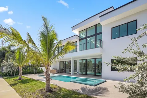 2612 NE 4th Street Pompano Beach FL 33062