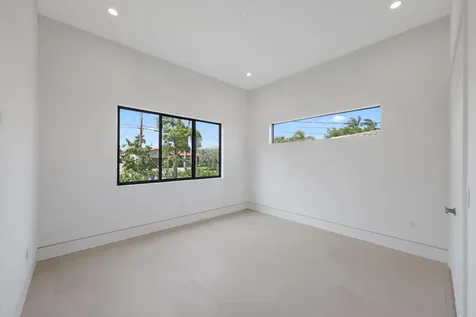 2612 NE 4th Street Pompano Beach FL 33062