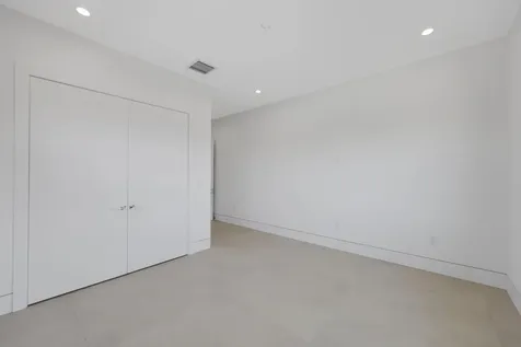 2612 NE 4th Street Pompano Beach FL 33062