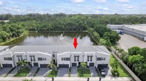 3947 SE Mentmore Lane Stuart FL 34997