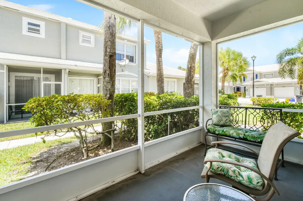 4952 Southard Street Lake Worth FL 33463