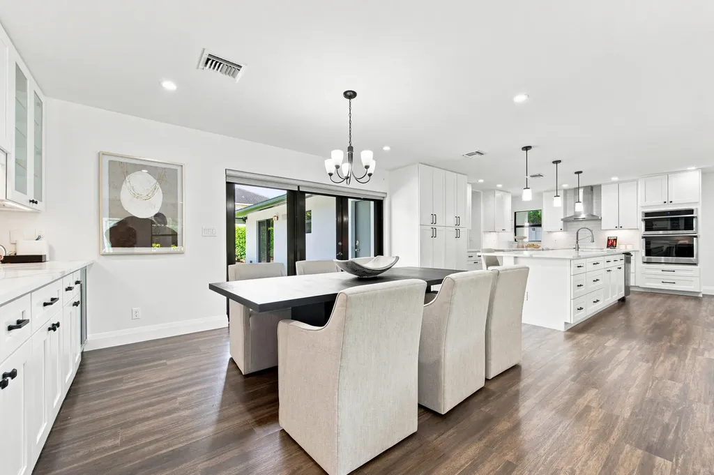 1619 Bayview Drive Fort Lauderdale FL 33305