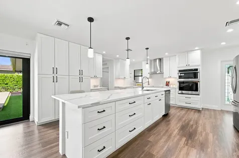 1619 Bayview Drive Fort Lauderdale FL 33305