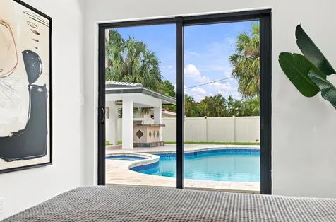 1619 Bayview Drive Fort Lauderdale FL 33305