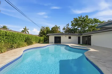1619 Bayview Drive Fort Lauderdale FL 33305