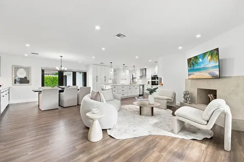 1619 Bayview Drive Fort Lauderdale FL 33305