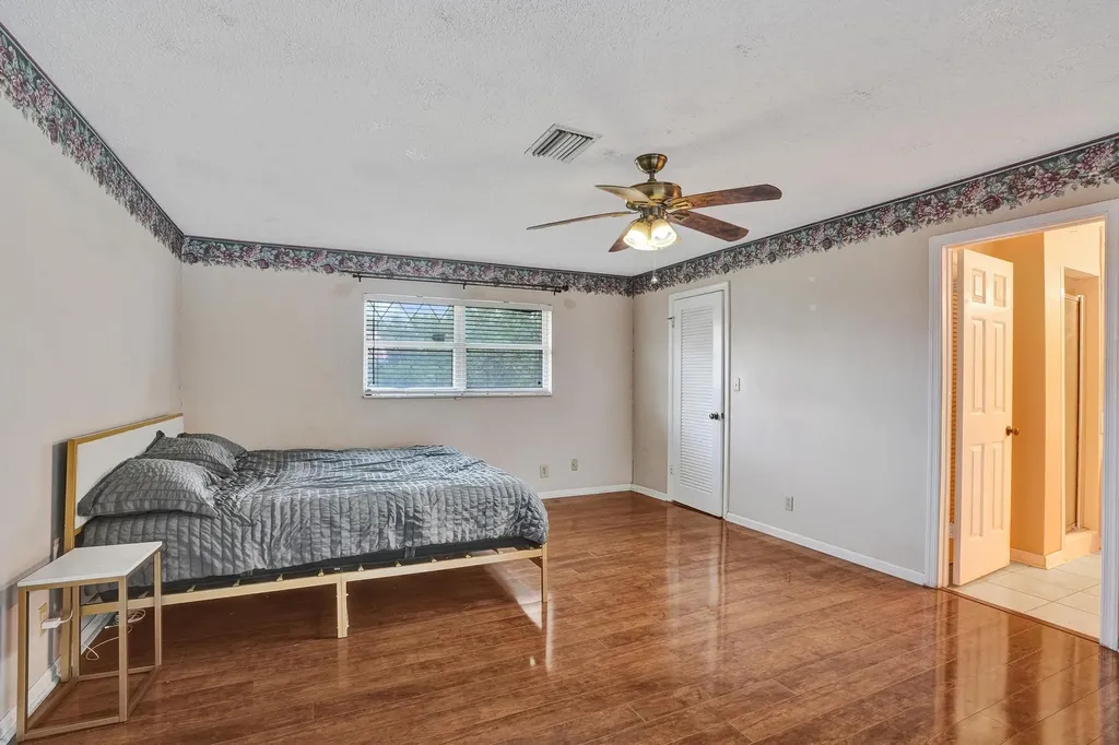 3145 NW 116th Avenue Coral Springs FL 33065