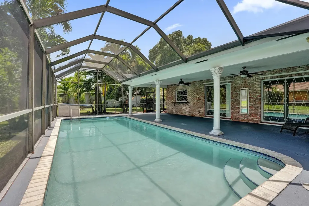 3145 NW 116th Avenue Coral Springs FL 33065