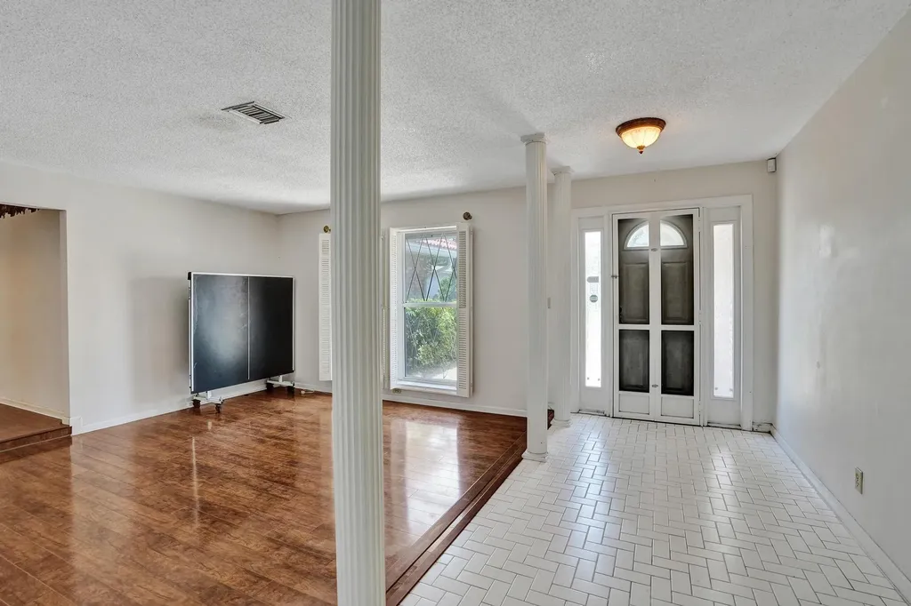 3145 NW 116th Avenue Coral Springs FL 33065